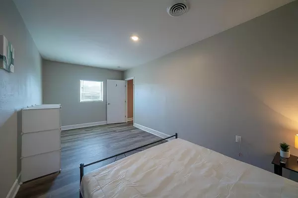 Coliving in Pasadena - Se Houston, Houston