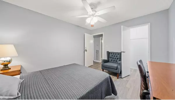 Coliving in Greater Hobby Area - Se Houston, Houston