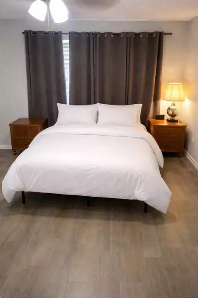 Coliving in Greater Hobby Area - Se Houston, Houston