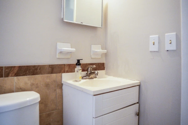 Coliving in Lake Forest - Northside, Jacksonville