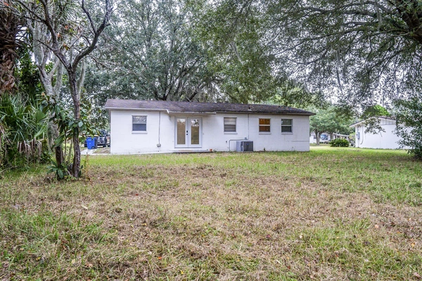 Coliving in Lake Forest - Northside, Jacksonville