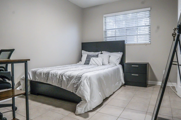 Coliving in Lake Forest - Northside, Jacksonville