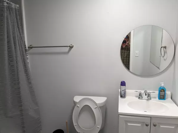 Coliving in Wadeview Park - Central Orlando, Orlando