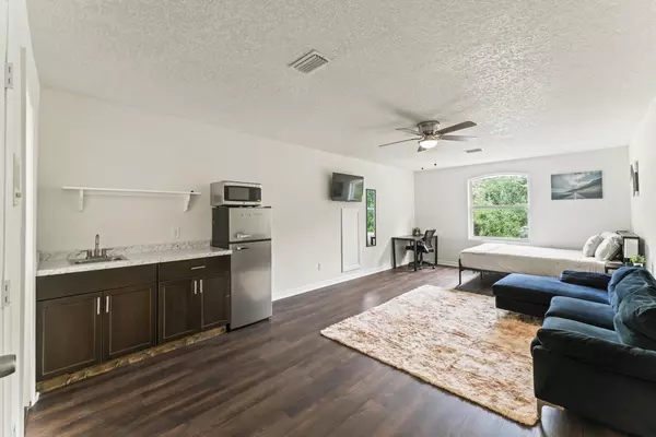 Coliving in Norwood - Northside, Jacksonville