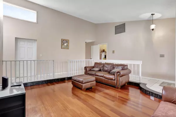 Coliving in Lauderhill - Broward County, Miami