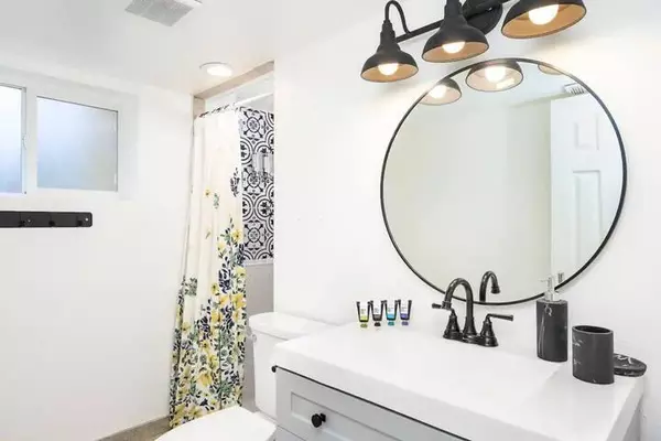 Coliving in Arvda - Outer Denver, Denver