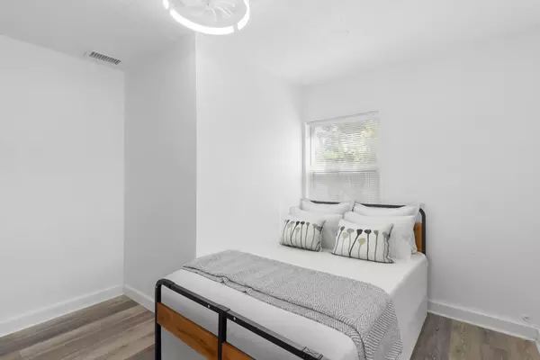 Coliving in Carver City-Lincoln Gardens - West Tampa, Tampa