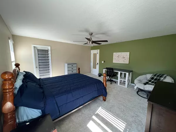 Coliving in Cedar Hills - Westside, Jacksonville