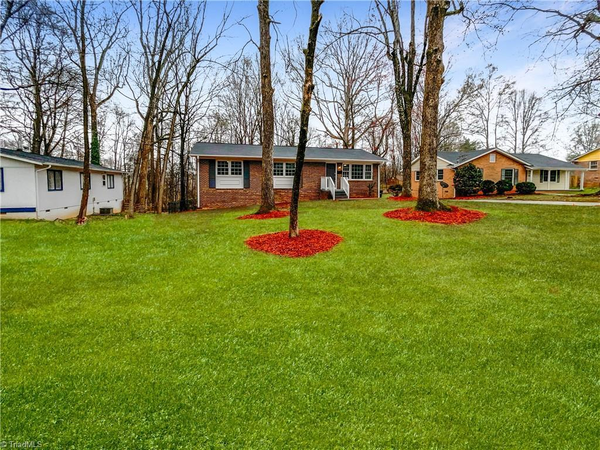 Coliving in South Winston-Salem - Winston-Salem, Greensboro