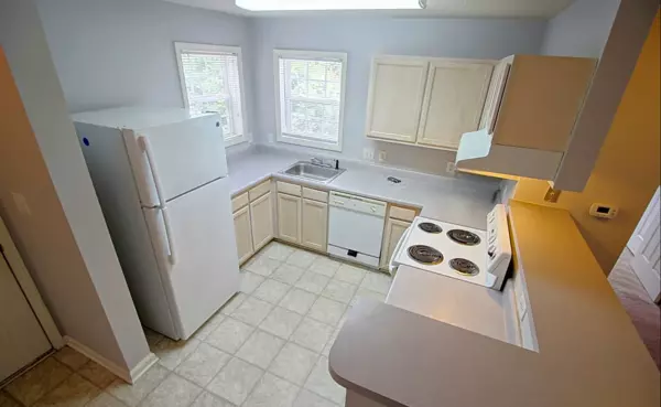 Coliving in Renaissance Park - South Raleigh, Raleigh