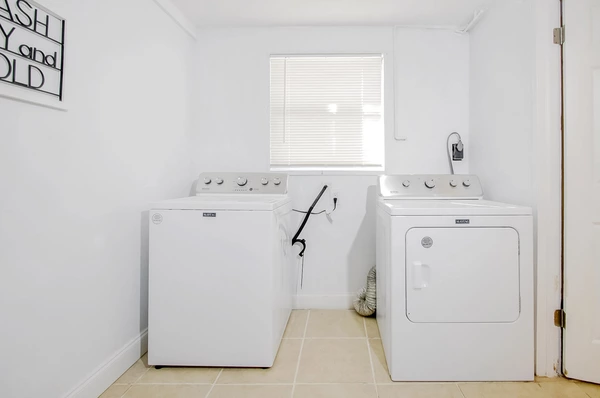 Coliving in Grant Park Tampa - East Tampa, Tampa