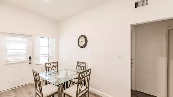 Coliving in Port Charlotte - North Port, Sarasota
