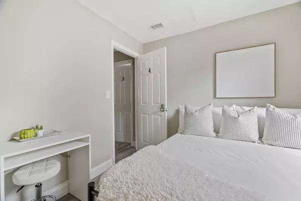 Coliving in Sulphur Springs - North Tampa, Tampa