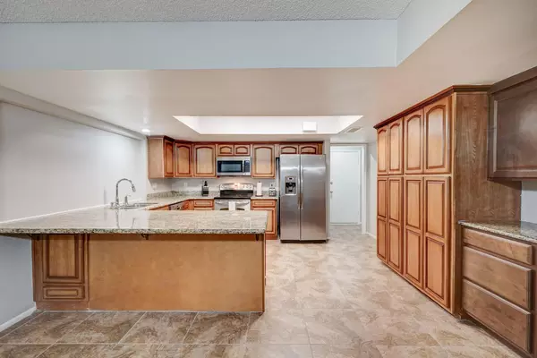 Coliving in Glendale - NW Valley, Phoenix