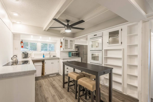 Coliving in Raytown - Outer KCMO, Kansas City