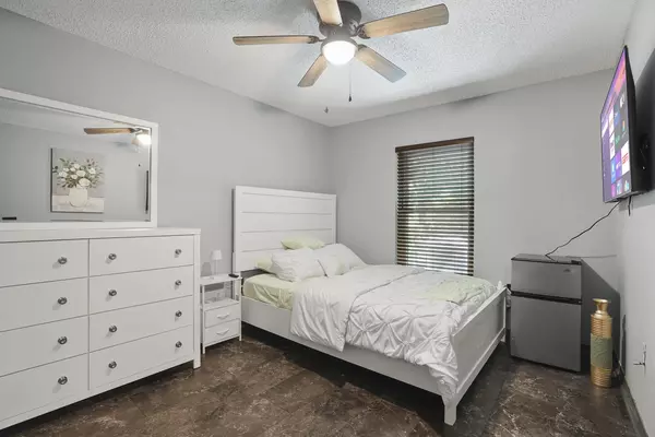 Coliving in Highlands - Northside, Jacksonville