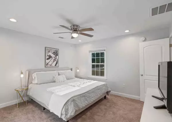 Coliving in Ashley Park - Central Charlotte, Charlotte