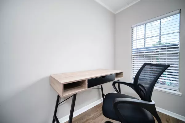 Coliving in Cedar Hills - Westside, Jacksonville