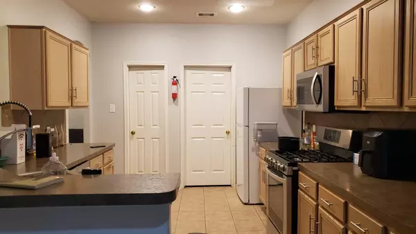 Coliving in Greater Greenspoint - Ne Houston, Houston