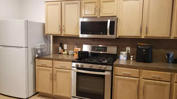 Coliving in Greater Greenspoint - Ne Houston, Houston