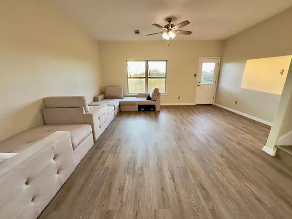 Coliving in White Settlement - Forth Worth, Dallas