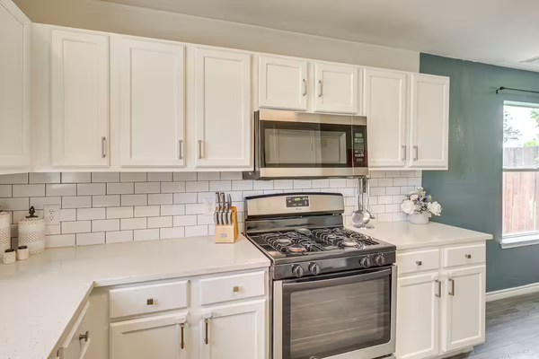 Coliving in Manor - East Austin, Austin