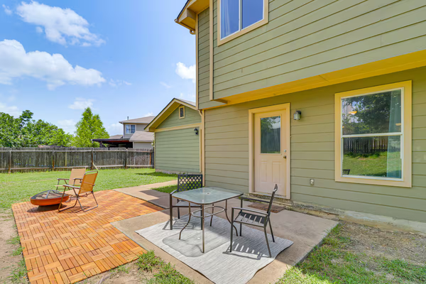 Coliving in Manor - East Austin, Austin