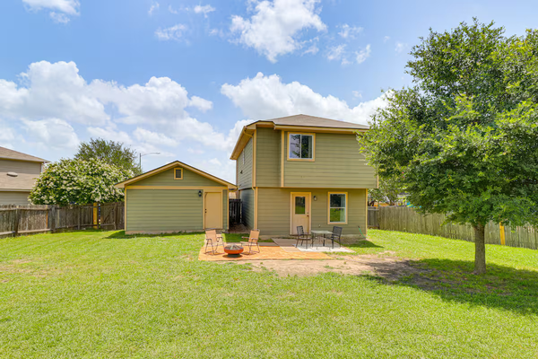 Coliving in Manor - East Austin, Austin