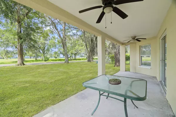 Coliving in Zephyrhills - North Tampa, Tampa