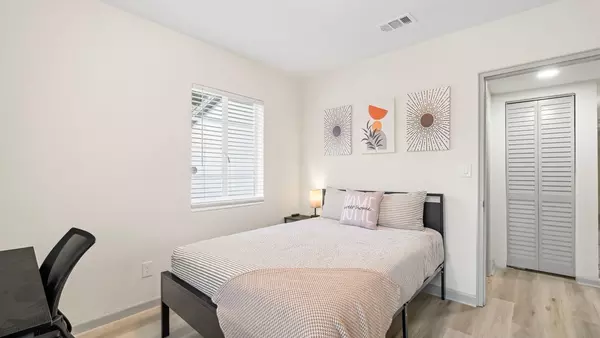 Coliving in Springfield - Downtown JAX, Jacksonville