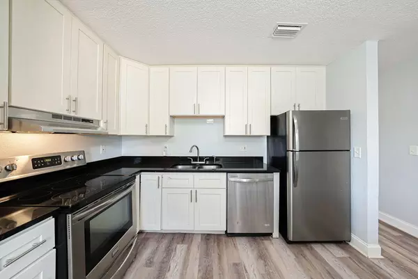 Coliving in Grant Park Tampa - East Tampa, Tampa
