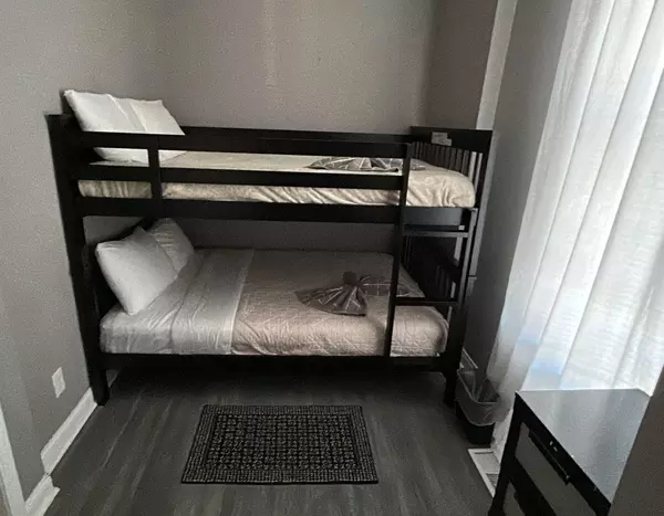 Coliving in Humboldt Park - West Side, Chicago