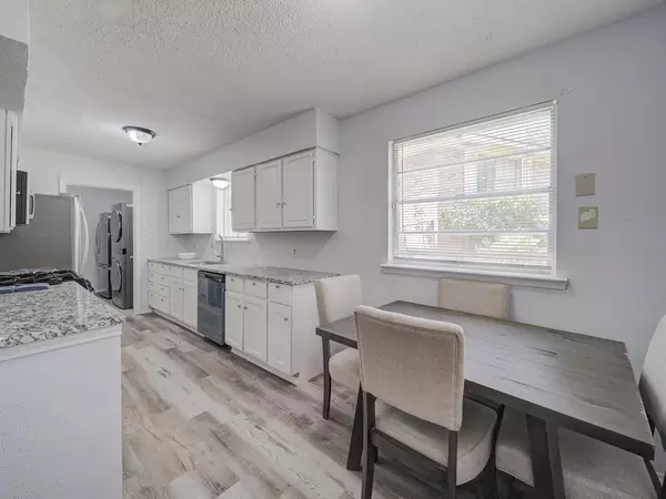 Coliving in Wolf Creek - Sw Dallas, Dallas