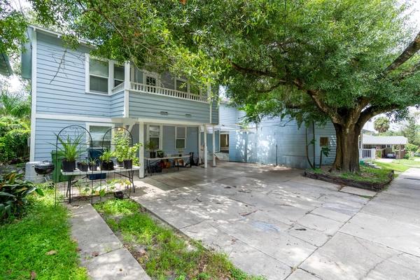 Coliving in Sulphur Springs - North Tampa, Tampa