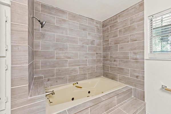 Coliving in Wolf Creek - Sw Dallas, Dallas