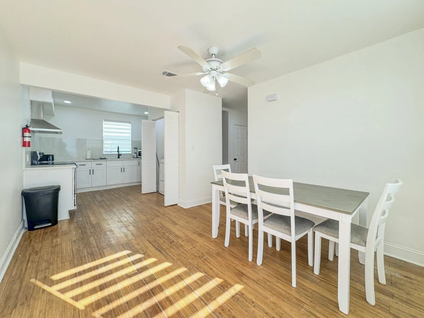 Coliving in Hollygrove - Uptown & Carrollton, New Orleans