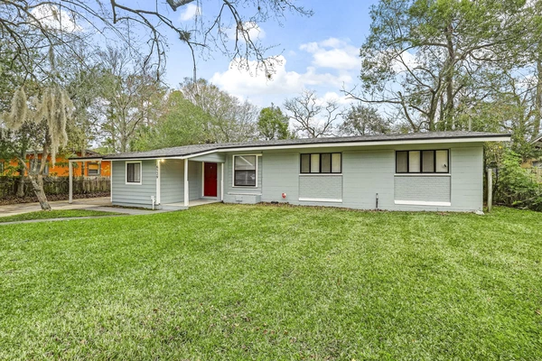 Coliving in Cedar Hills - Westside, Jacksonville