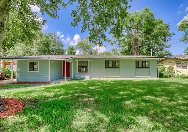 Coliving in Cedar Hills - Westside, Jacksonville