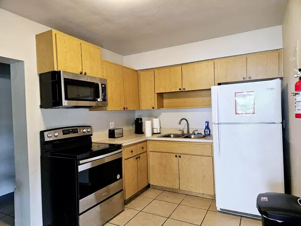 Coliving in Holden Heights - Central Orlando, Orlando