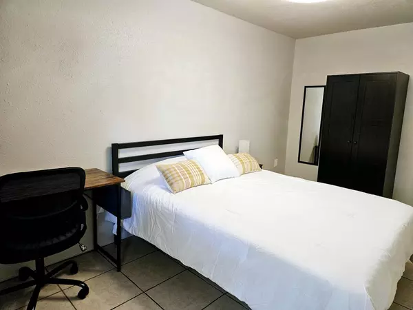 Coliving in Holden Heights - Central Orlando, Orlando