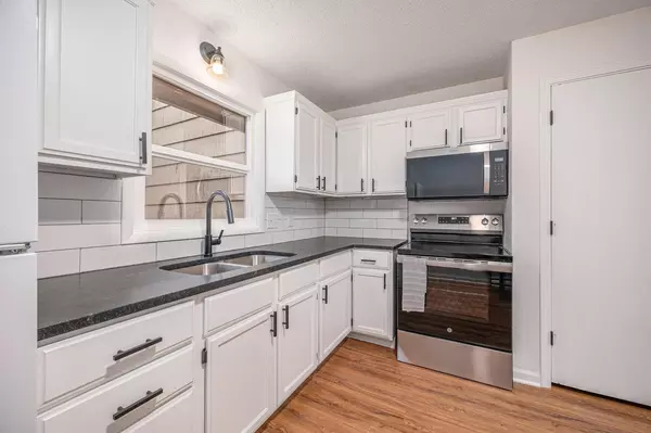 Coliving in Blue Hills - KCMO, Kansas City