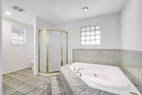 Coliving in Dignowity Hill - East SATX, San Antonio