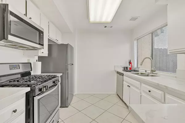 Coliving in Moreno Valley - Inland Empire, Los Angeles