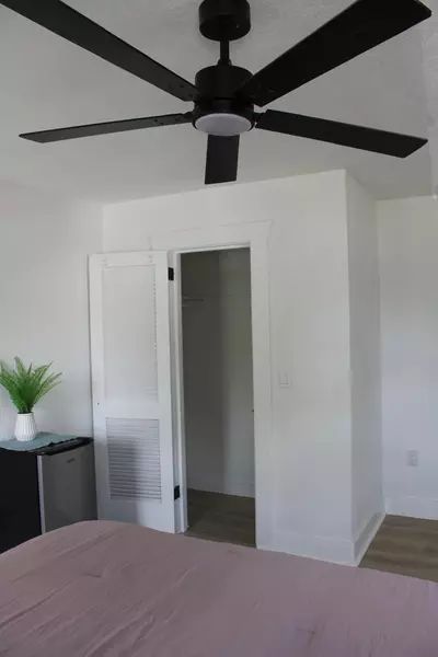 Coliving in DeLand - Outer Orlando, Orlando