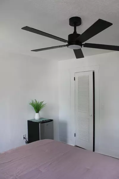 Coliving in DeLand - Outer Orlando, Orlando