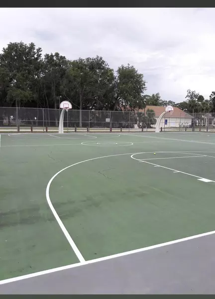 Coliving in Port Orange - Outer Orlando, Orlando