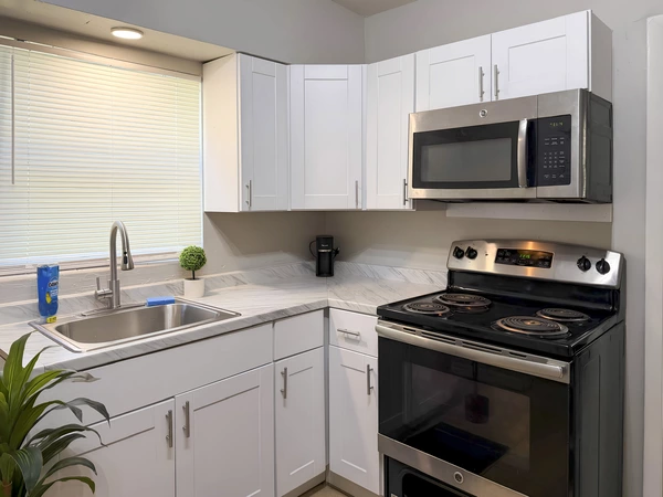 Coliving in Holden Heights - Central Orlando, Orlando