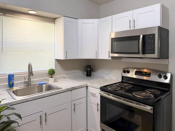 Coliving in Holden Heights - Central Orlando, Orlando