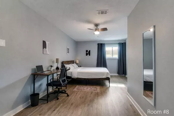 Coliving in Oak Cliff - Sw Dallas, Dallas