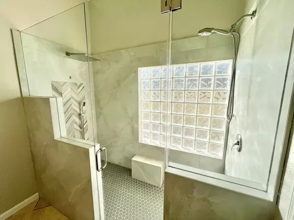 Coliving in Peoria - NW Valley, Phoenix